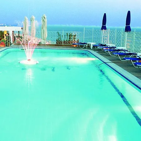 Mistral Hotel Piraeus