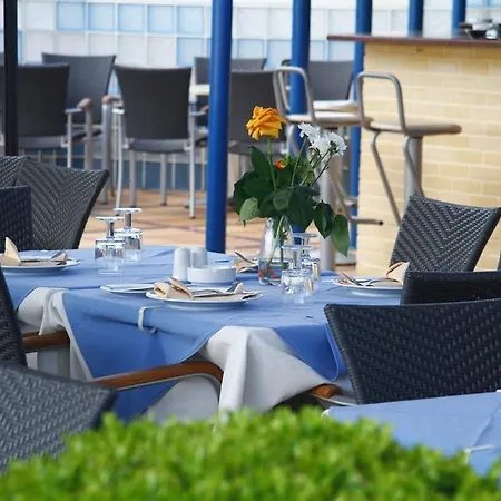 Mistral Hotel Piraeus