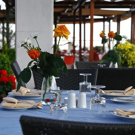 Mistral Hotel