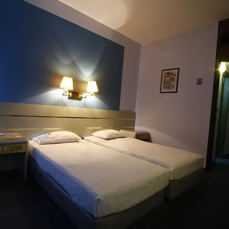 Mistral 3*